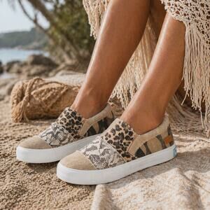 Blowfish Malibu Maddox Slip On Sneakers Mixed Print Tan Womens 10